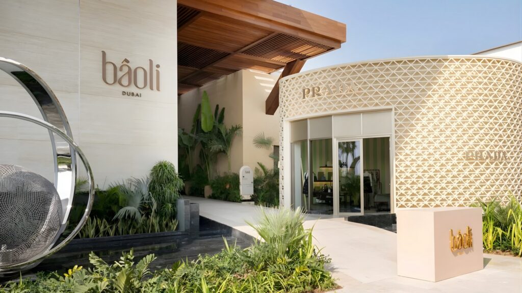 Bâoli, J1, Dubai