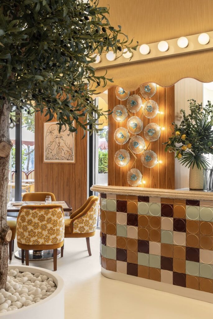 Falcone, Al Barsha, Dubai