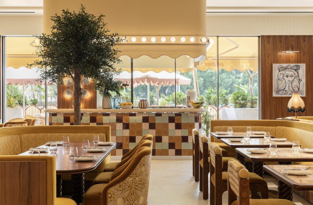 Falcone, Al Barsha, Dubai